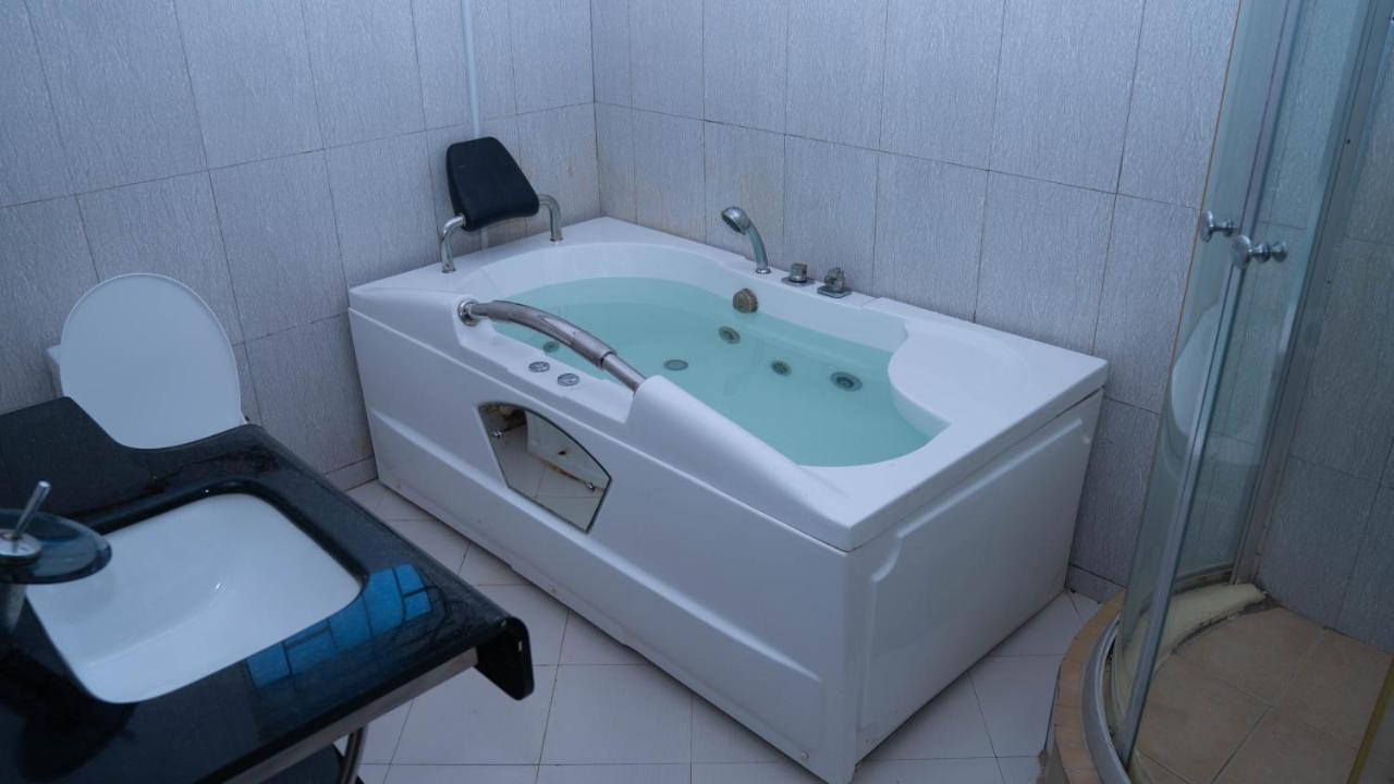 Luxury Beach Villa Inn Darüsselam Dış mekan fotoğraf