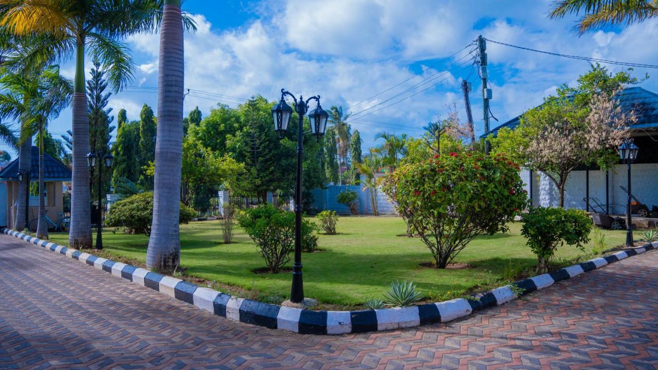 Luxury Beach Villa Inn Darüsselam Dış mekan fotoğraf